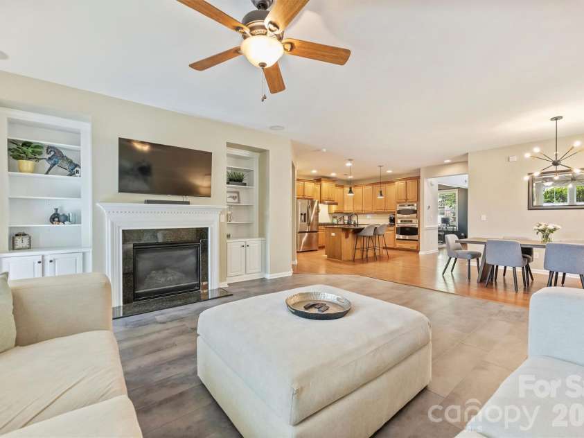 1405 Ridge Haven Road, Waxhaw, NC 28173.  MLS# CAR4349999, YatesRealty ID 17352. 