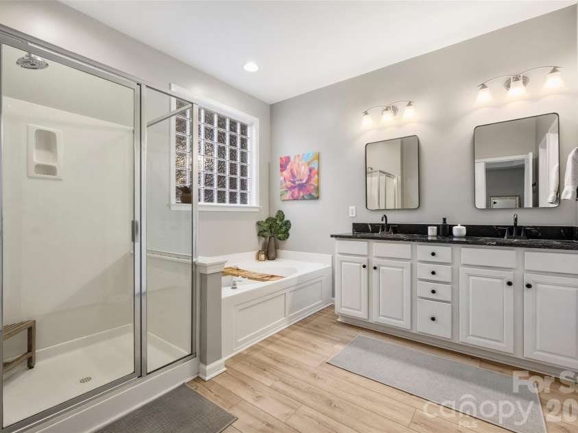 1405 Ridge Haven Road, Waxhaw, NC 28173.  MLS# CAR4349999, YatesRealty ID 17352. 