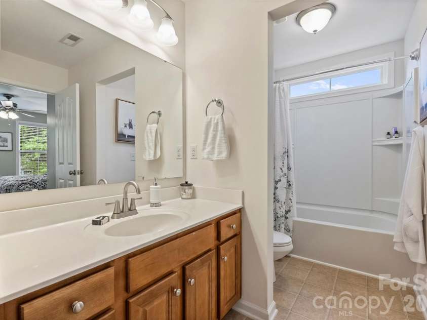 1405 Ridge Haven Road, Waxhaw, NC 28173.  MLS# CAR4349999, YatesRealty ID 17352. 