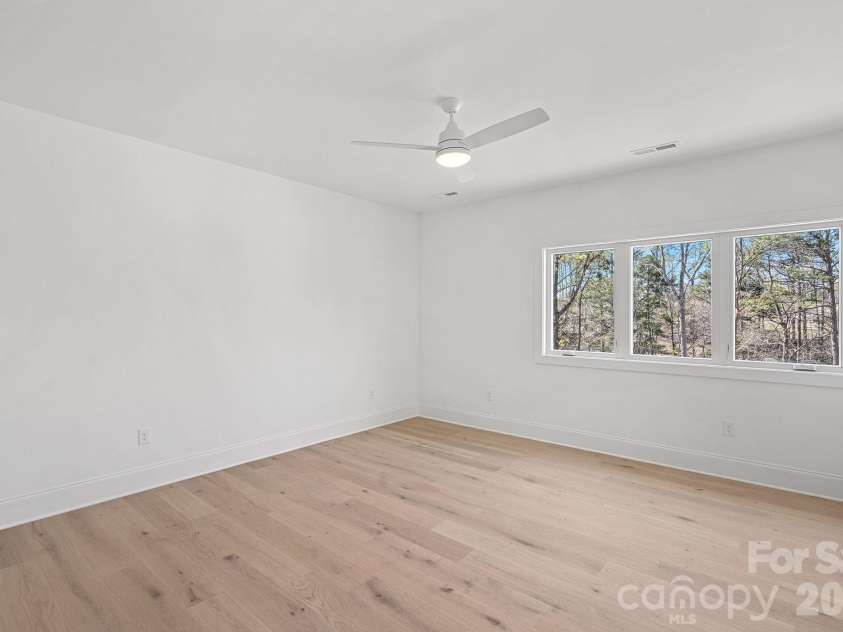 157 Ross Road, Mooresville, NC 28117.  MLS# CAR4343527, YatesRealty ID 17354. 
