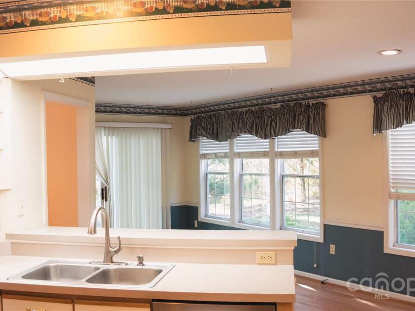 9 Manakiki Court, Etowah, NC 28729.  MLS# CAR4245266, YatesRealty ID 17356. Kitchen