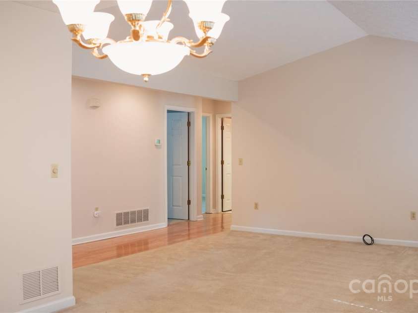 9 Manakiki Court, Etowah, NC 28729.  MLS# CAR4245266, YatesRealty ID 17356. Living room