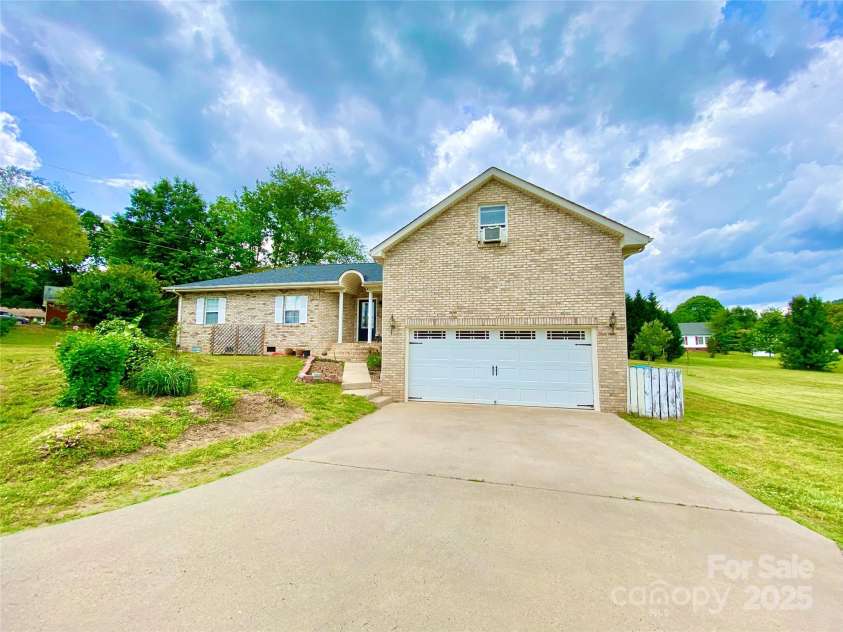 970 Mt Moriah Church Road, China Grove, NC 28023.  MLS# CAR4252351, YatesRealty ID 17357. 