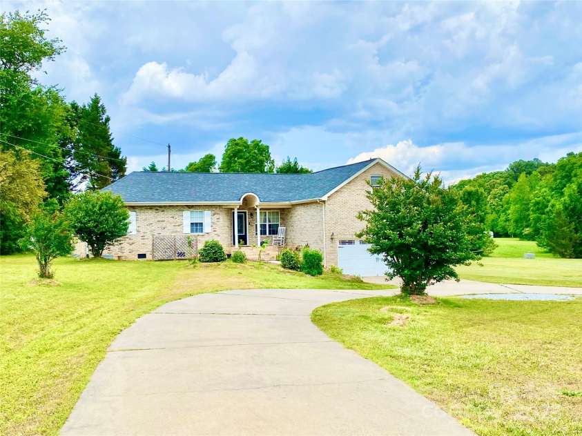 970 Mt Moriah Church Road, China Grove, NC 28023.  MLS# CAR4252351, YatesRealty ID 17357. 