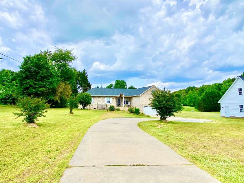 970 Mt Moriah Church Road, China Grove, NC 28023.  MLS# CAR4252351, YatesRealty ID 17357. 