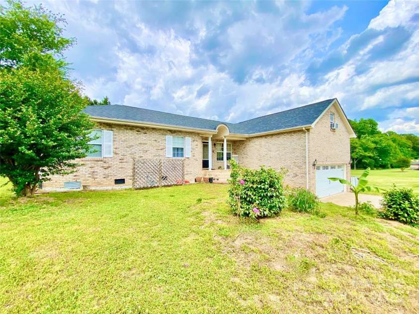 970 Mt Moriah Church Road, China Grove, NC 28023.  MLS# CAR4252351, YatesRealty ID 17357. 