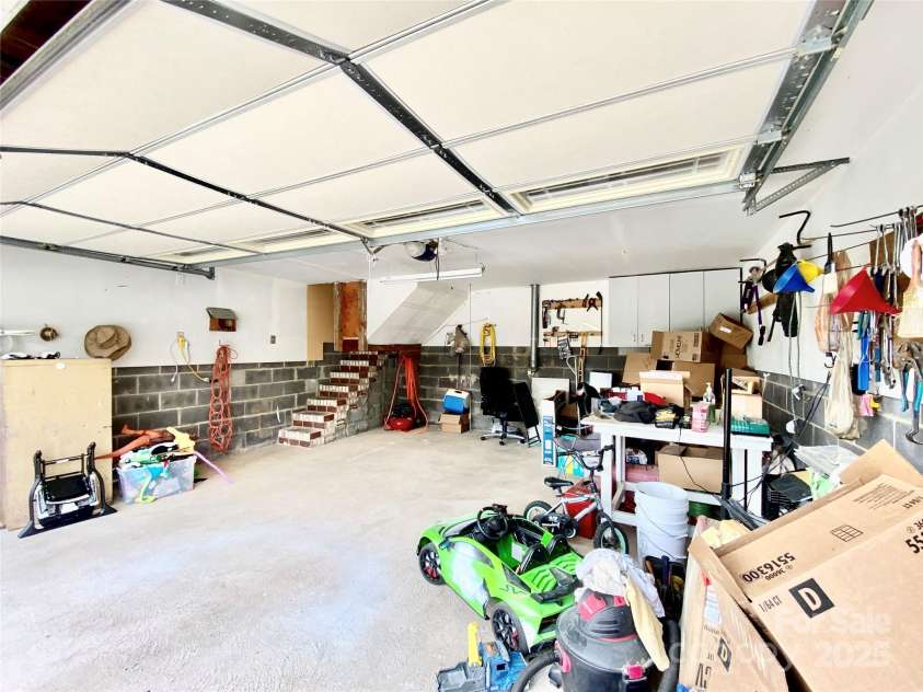 970 Mt Moriah Church Road, China Grove, NC 28023.  MLS# CAR4252351, YatesRealty ID 17357. 