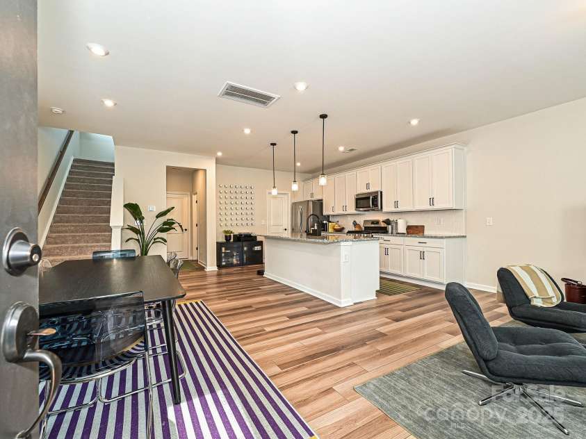 306 Cloudcroft Alley, Charlotte, NC 28217.  MLS# CAR4253444, YatesRealty ID 17358. Open Floorplan