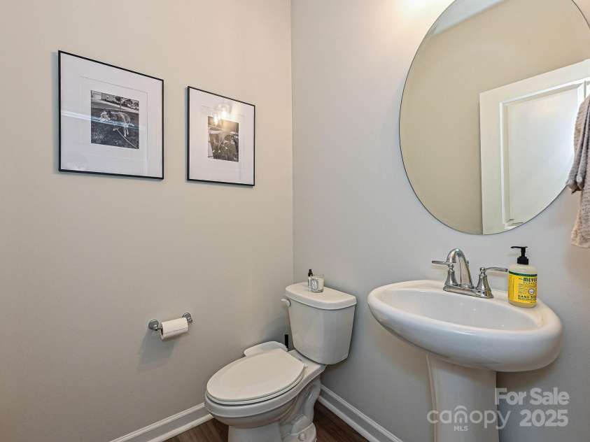 306 Cloudcroft Alley, Charlotte, NC 28217.  MLS# CAR4253444, YatesRealty ID 17358. Powder Room