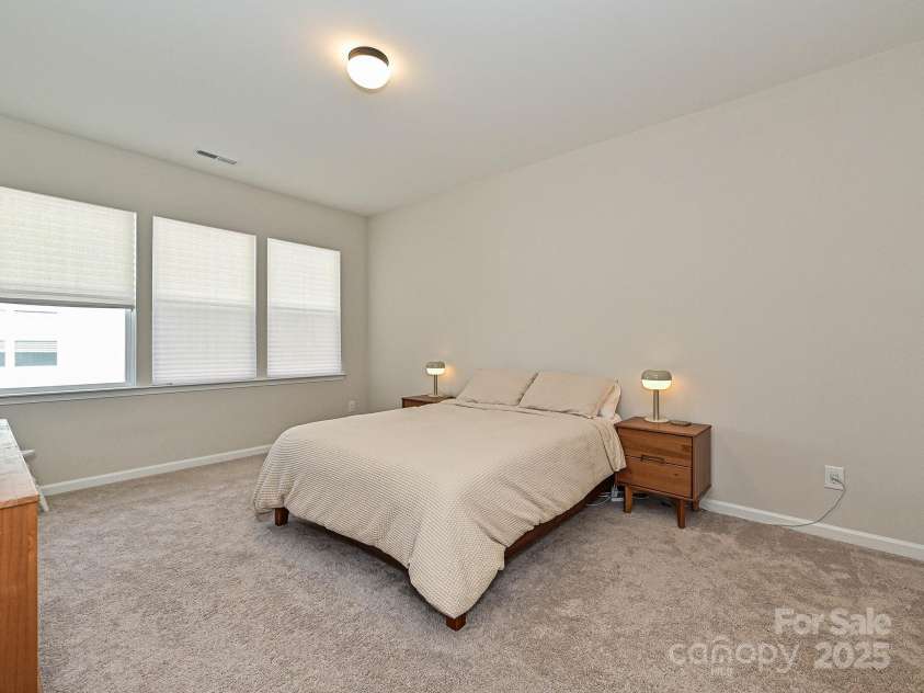 306 Cloudcroft Alley, Charlotte, NC 28217.  MLS# CAR4253444, YatesRealty ID 17358. Primary Bedroom
