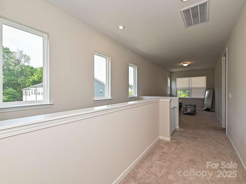 306 Cloudcroft Alley, Charlotte, NC 28217.  MLS# CAR4253444, YatesRealty ID 17358. Upper Landing