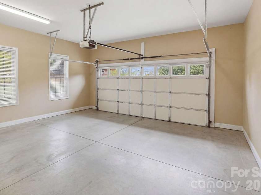 5518 Land Harbour Drive, Granite Falls, NC 28630.  MLS# CAR4364737, YatesRealty ID 17358. 