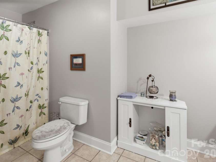 5518 Land Harbour Drive, Granite Falls, NC 28630.  MLS# CAR4364737, YatesRealty ID 17358. 