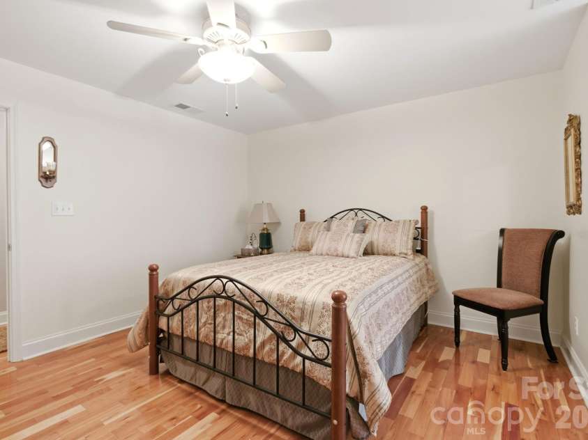 5518 Land Harbour Drive, Granite Falls, NC 28630.  MLS# CAR4364737, YatesRealty ID 17358. 