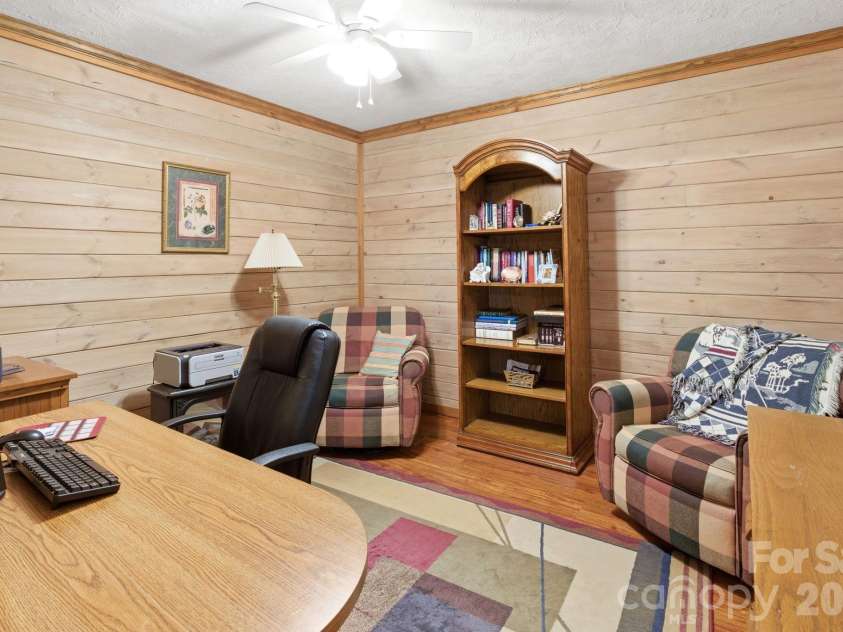 5518 Land Harbour Drive, Granite Falls, NC 28630.  MLS# CAR4364737, YatesRealty ID 17358. 