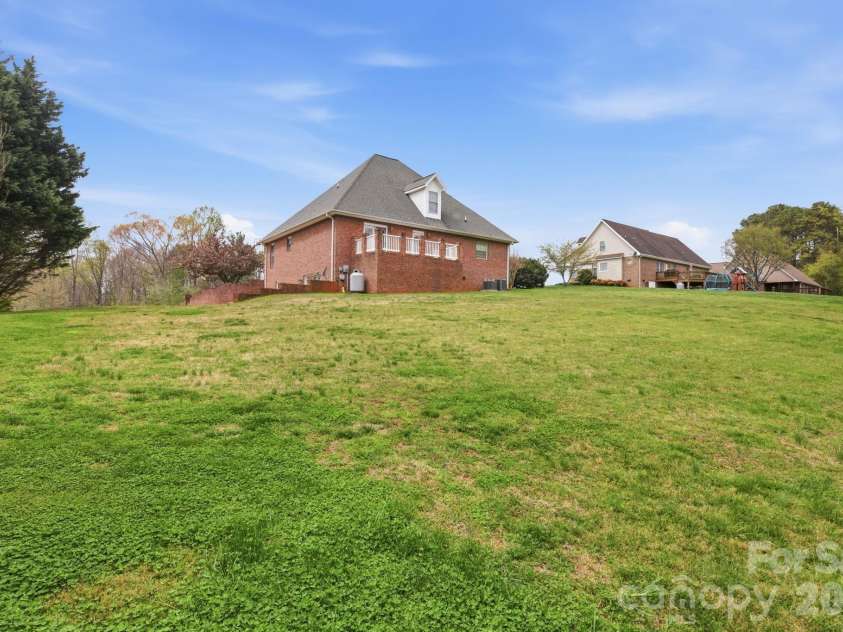 5518 Land Harbour Drive, Granite Falls, NC 28630.  MLS# CAR4364737, YatesRealty ID 17358. 