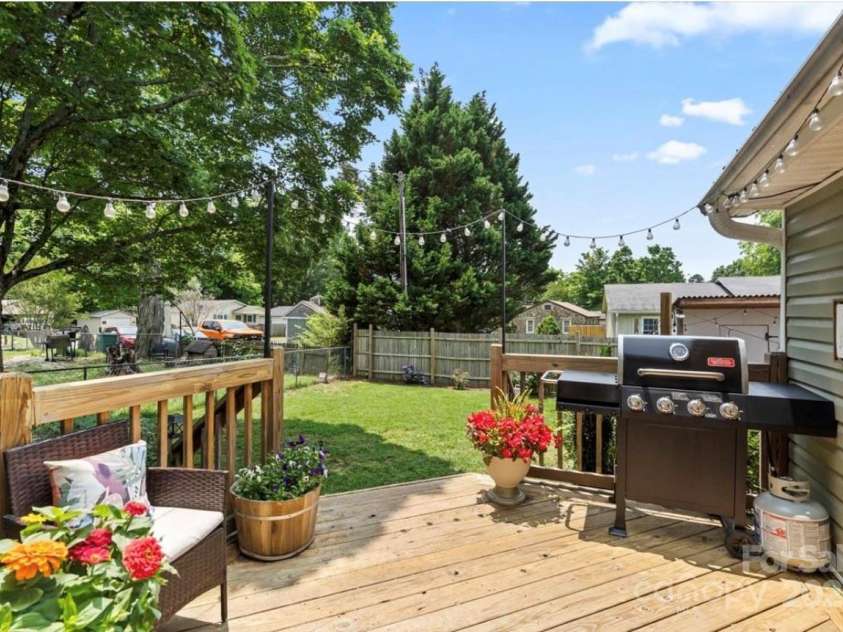 303 Main Street, Granite Quarry, NC 28146.  MLS# CAR4258959, YatesRealty ID 17359. 