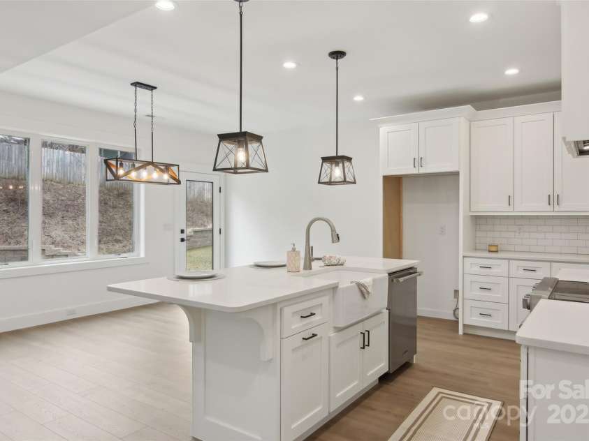 167 Plato Place, Etowah, NC 28729.  MLS# CAR4152786, YatesRealty ID 1736. 