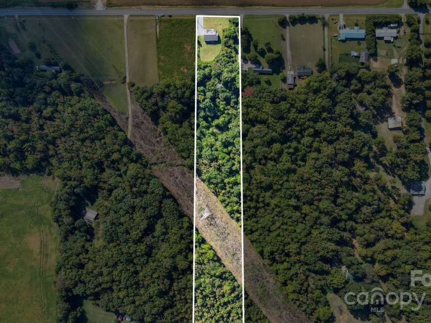 345 Knox Farm Road, Statesville, NC 28677.  MLS# CAR4304653, YatesRealty ID 1736. Approximate Lot Dimensions