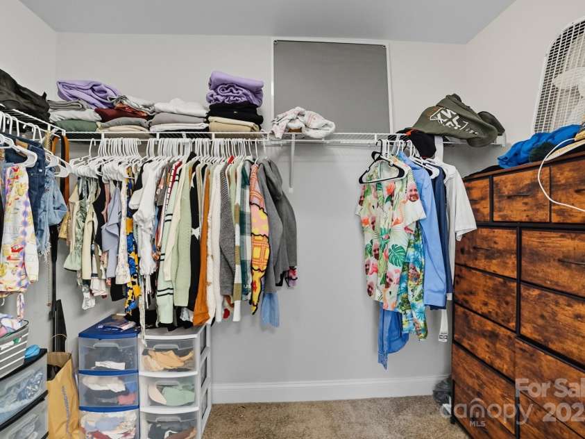 345 Knox Farm Road, Statesville, NC 28677.  MLS# CAR4304653, YatesRealty ID 1736. Main Bedroom WIC