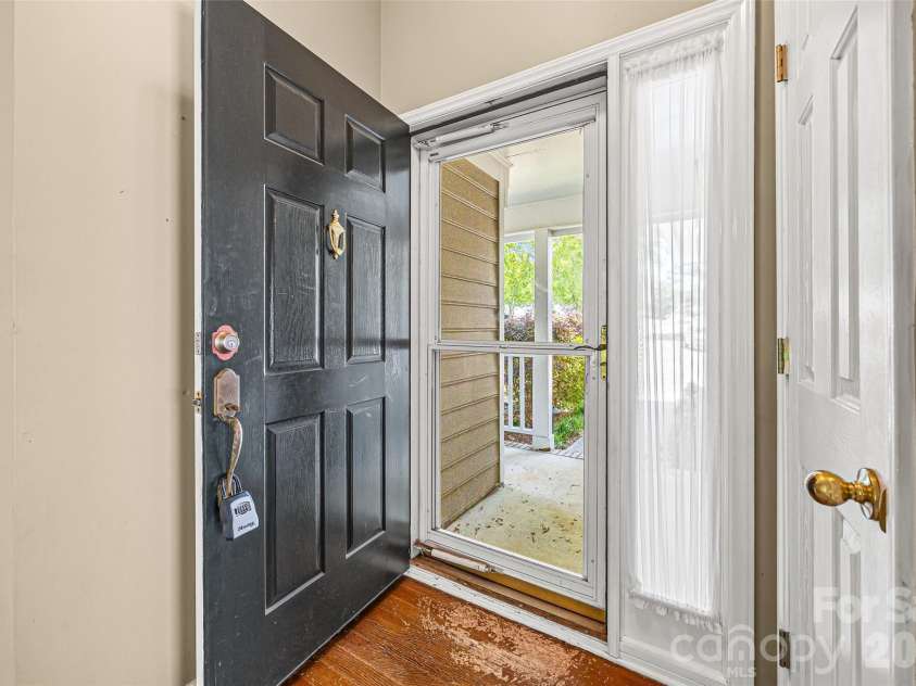 12103 Wagon Wheel Court, Charlotte, NC 28277.  MLS# CAR4373991, YatesRealty ID 17361. 