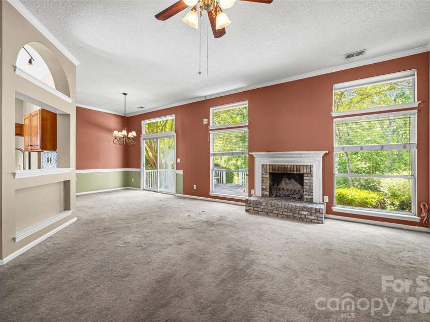 12103 Wagon Wheel Court, Charlotte, NC 28277.  MLS# CAR4373991, YatesRealty ID 17361. 