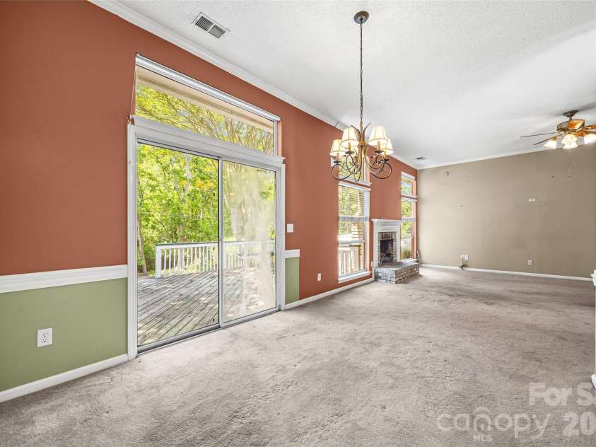 12103 Wagon Wheel Court, Charlotte, NC 28277.  MLS# CAR4373991, YatesRealty ID 17361. 