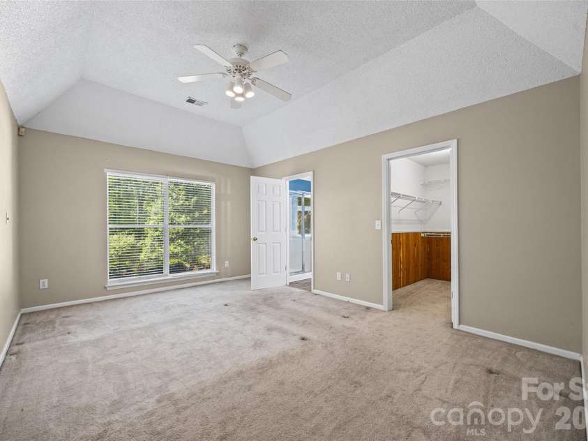 12103 Wagon Wheel Court, Charlotte, NC 28277.  MLS# CAR4373991, YatesRealty ID 17361. 
