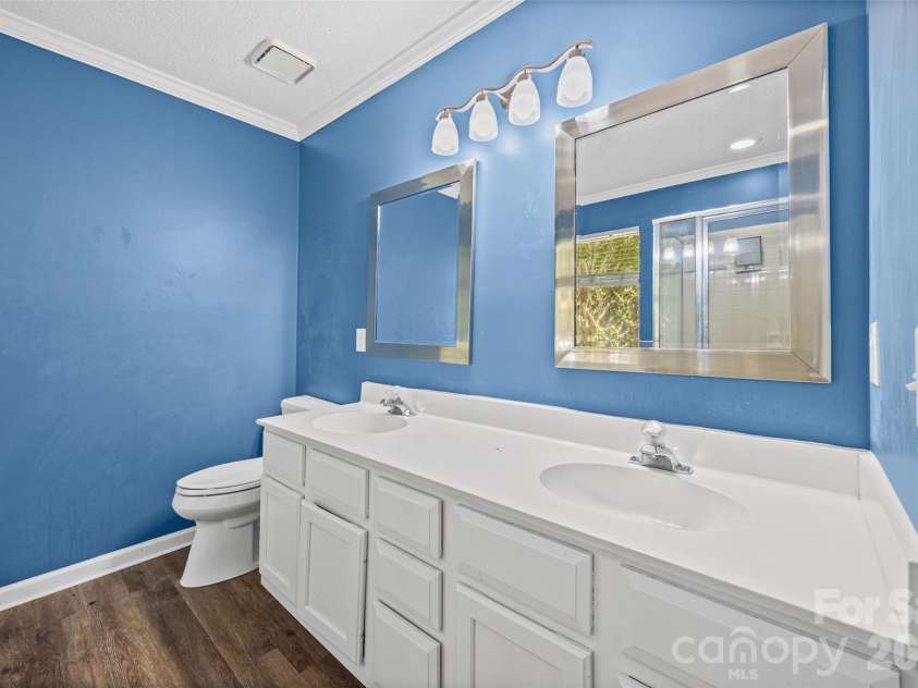 12103 Wagon Wheel Court, Charlotte, NC 28277.  MLS# CAR4373991, YatesRealty ID 17361. 