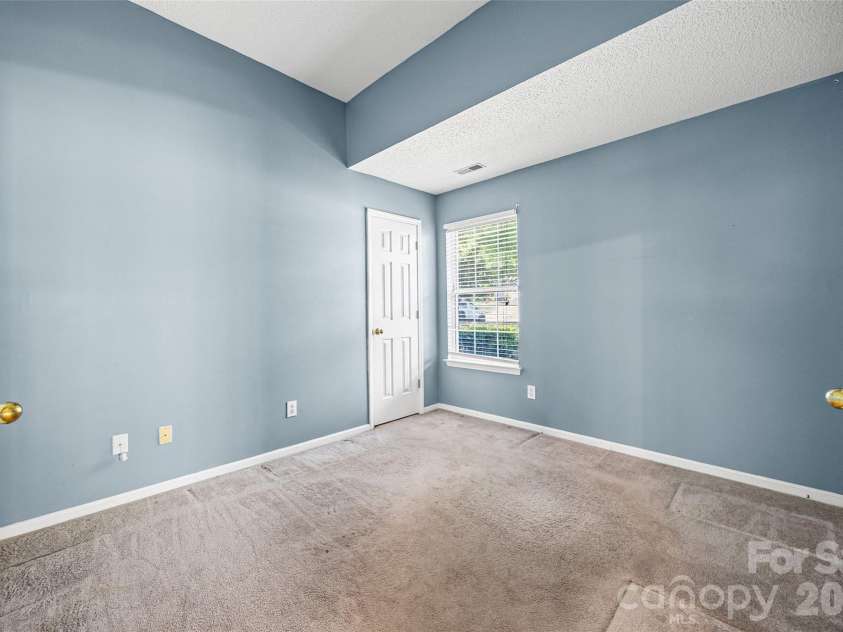 12103 Wagon Wheel Court, Charlotte, NC 28277.  MLS# CAR4373991, YatesRealty ID 17361. 