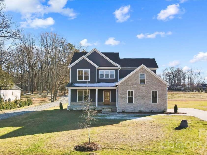 7513 Lancaster Highway, Waxhaw, NC 28173.  MLS# CAR4297548, YatesRealty ID 17361. 