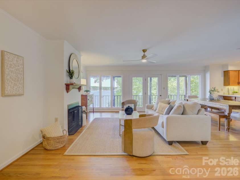 3940 Sandy Point Drive, York, SC 29745.  MLS# CAR4374280, YatesRealty ID 17362. Welcome to 3940 Sandy Point Drive! 