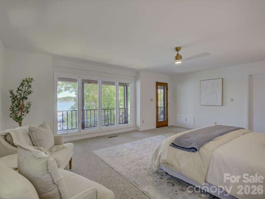 3940 Sandy Point Drive, York, SC 29745.  MLS# CAR4374280, YatesRealty ID 17362. Welcome to 3940 Sandy Point Drive! 