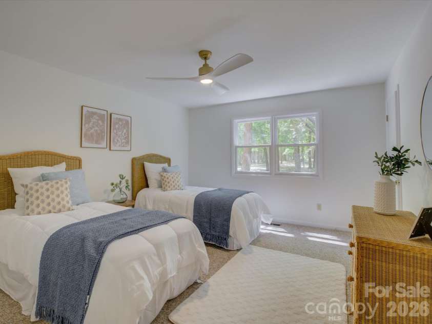 3940 Sandy Point Drive, York, SC 29745.  MLS# CAR4374280, YatesRealty ID 17362. Welcome to 3940 Sandy Point Drive! 