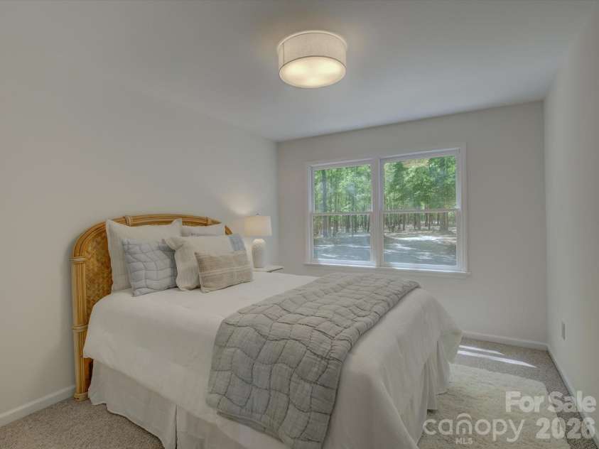 3940 Sandy Point Drive, York, SC 29745.  MLS# CAR4374280, YatesRealty ID 17362. Welcome to 3940 Sandy Point Drive! 