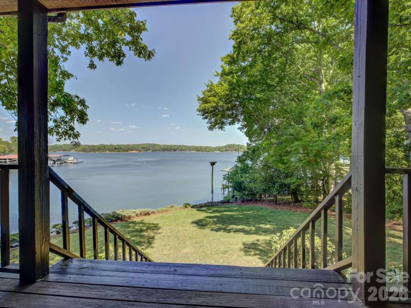 3940 Sandy Point Drive, York, SC 29745.  MLS# CAR4374280, YatesRealty ID 17362. Welcome to 3940 Sandy Point Drive! 