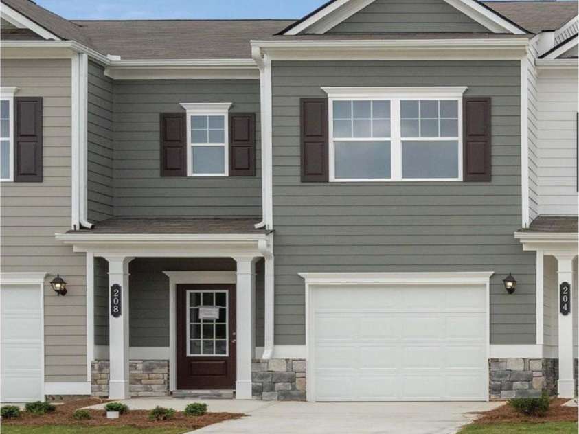 6005 Jasmine Branch Road, Charlotte, NC 28216.  MLS# CAR4260447, YatesRealty ID 17363. Suwanee D Exterior