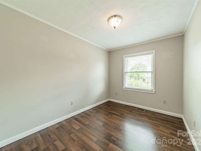 21614 Colina Drive, Cornelius, NC 28031.  MLS# CAR4255901, YatesRealty ID 17364. 3rd Bedroom