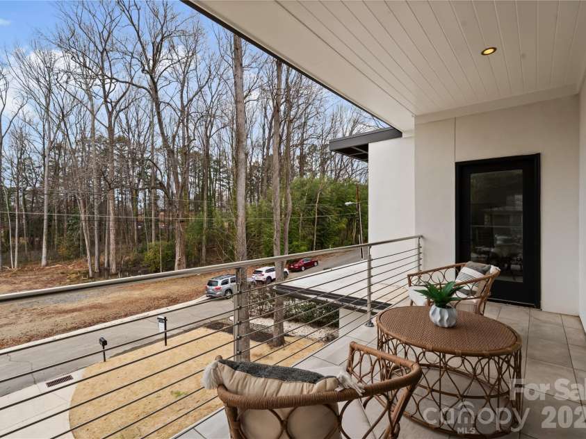 720 Ellsworth Road, Charlotte, NC 28211.  MLS# CAR4346480, YatesRealty ID 17365. 