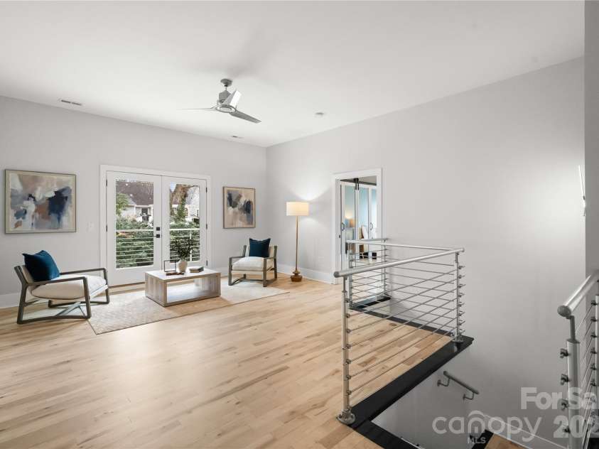 720 Ellsworth Road, Charlotte, NC 28211.  MLS# CAR4346480, YatesRealty ID 17365. 