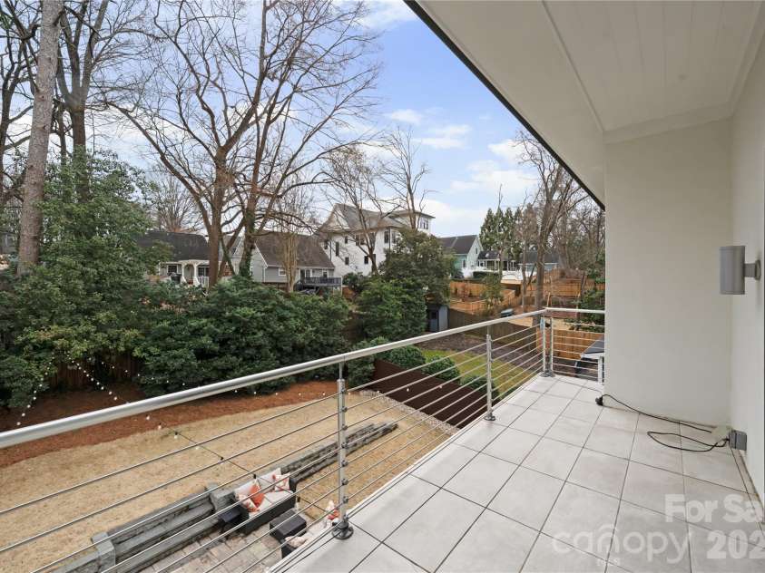 720 Ellsworth Road, Charlotte, NC 28211.  MLS# CAR4346480, YatesRealty ID 17365. 