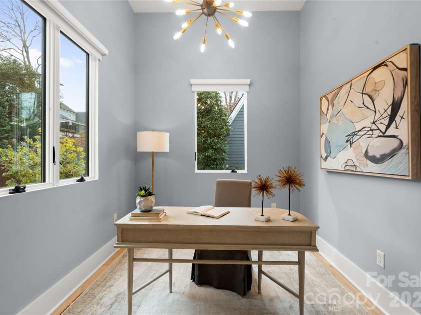 720 Ellsworth Road, Charlotte, NC 28211.  MLS# CAR4346480, YatesRealty ID 17365. 