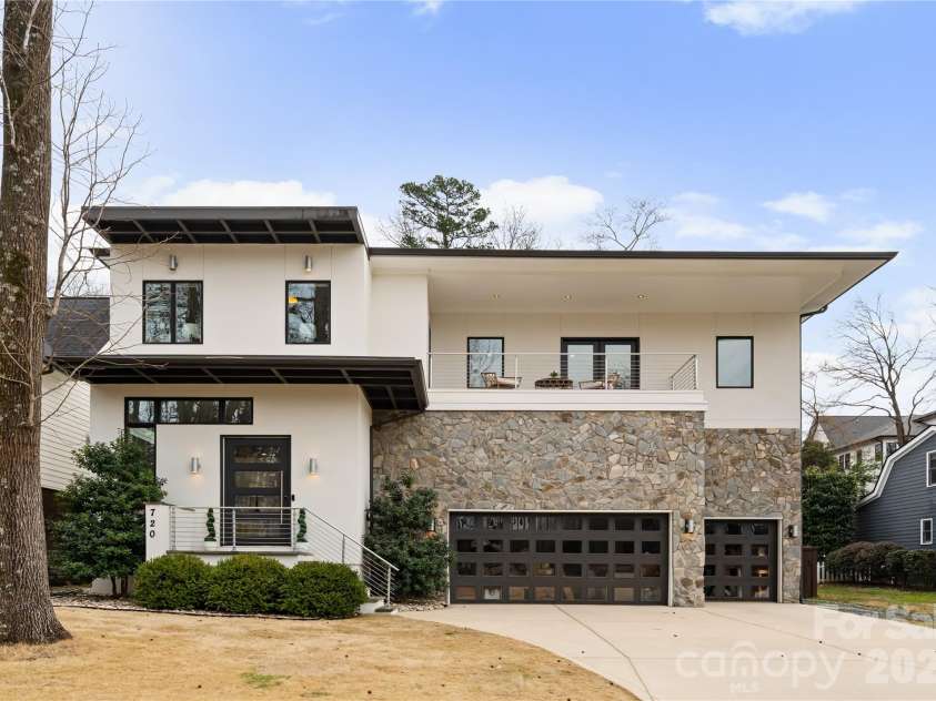 720 Ellsworth Road, Charlotte, NC 28211.  MLS# CAR4346480, YatesRealty ID 17365. 