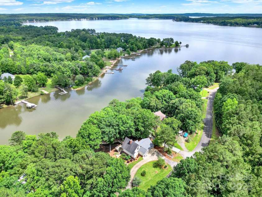 2248 White Heron Road, Liberty Hill, SC 29074.  MLS# CAR4263378, YatesRealty ID 17366. 