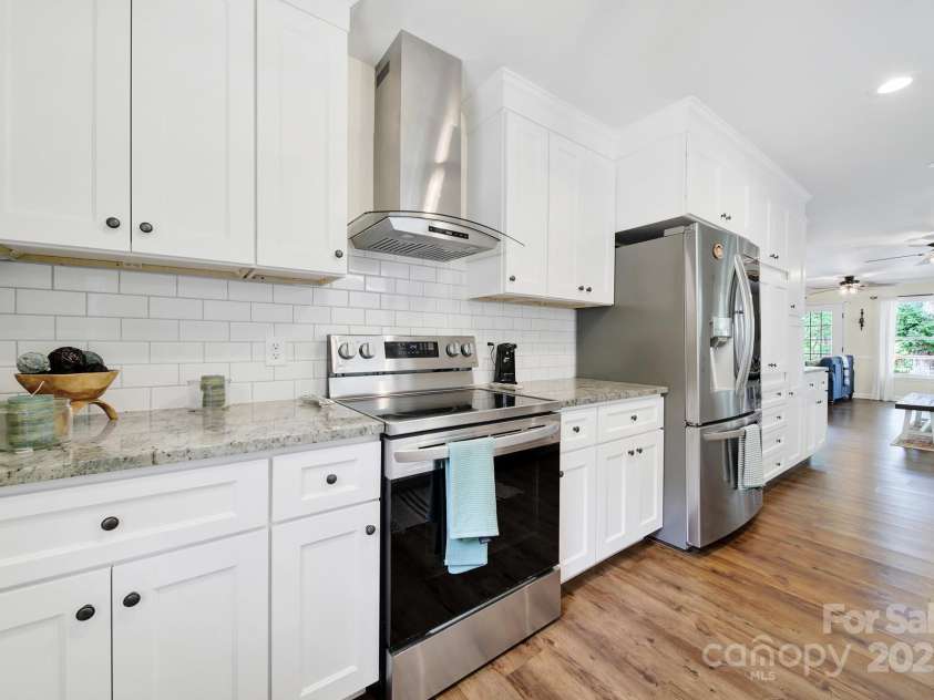 2248 White Heron Road, Liberty Hill, SC 29074.  MLS# CAR4263378, YatesRealty ID 17366. 