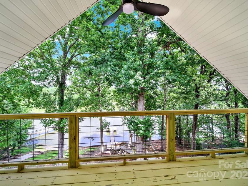 2248 White Heron Road, Liberty Hill, SC 29074.  MLS# CAR4263378, YatesRealty ID 17366. 