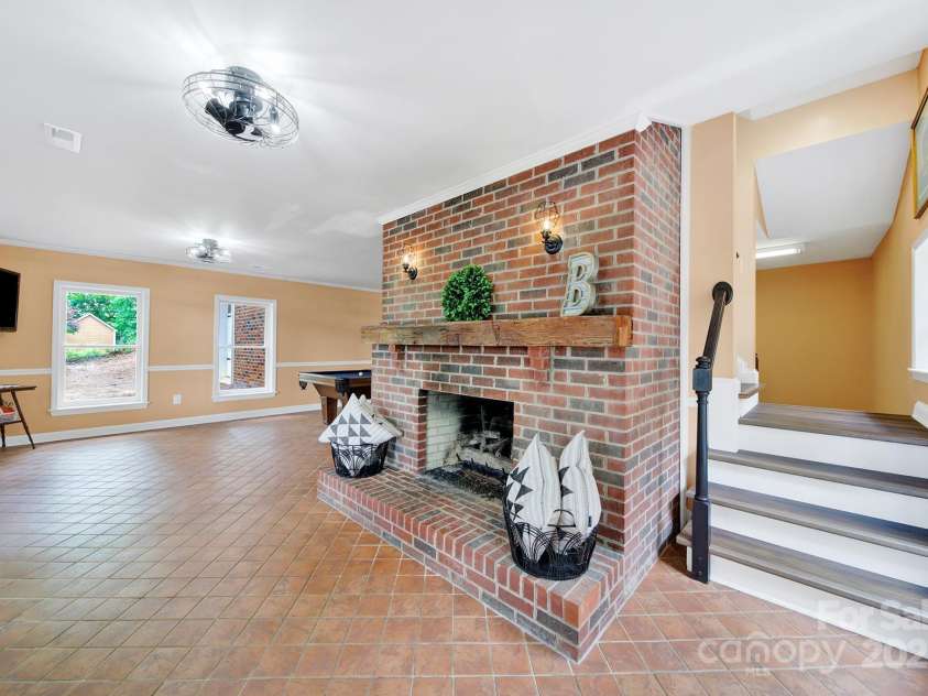 2248 White Heron Road, Liberty Hill, SC 29074.  MLS# CAR4263378, YatesRealty ID 17366. Recreation room