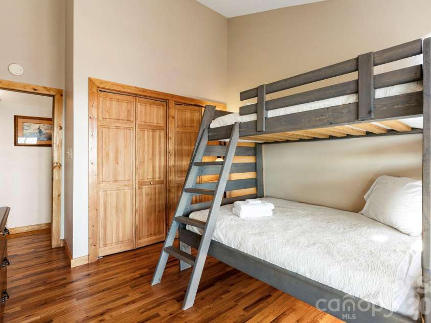 339 Granny Lewis Lane, Mars Hill, NC 28754.  MLS# CAR4373985, YatesRealty ID 17366. 