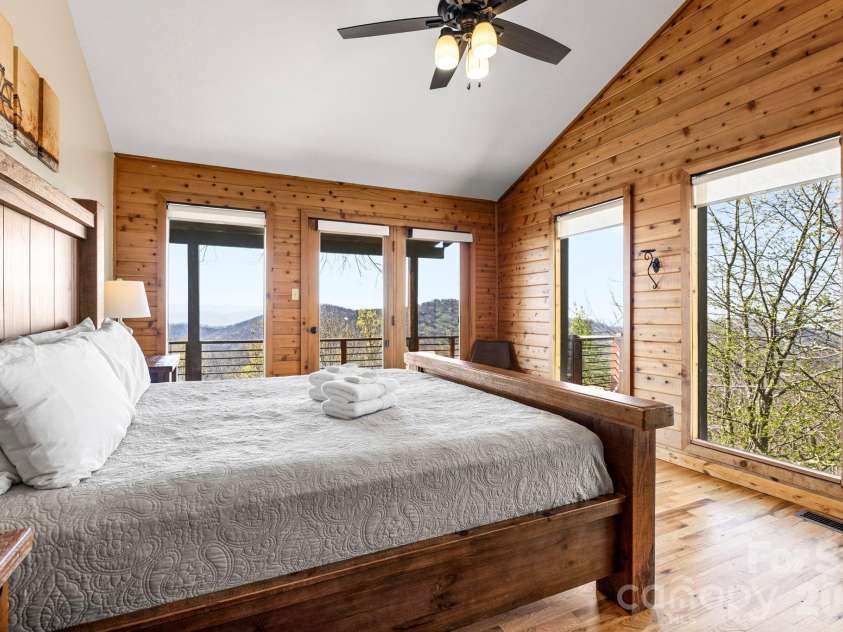 339 Granny Lewis Lane, Mars Hill, NC 28754.  MLS# CAR4373985, YatesRealty ID 17366. 