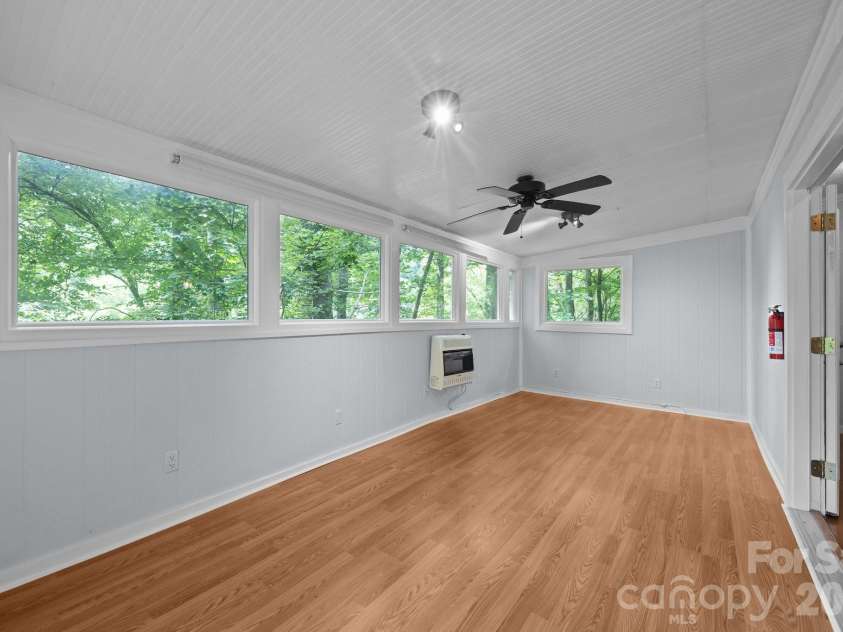 193 Timberside Drive, Mars Hill, NC 28754.  MLS# CAR4272349, YatesRealty ID 17368. 